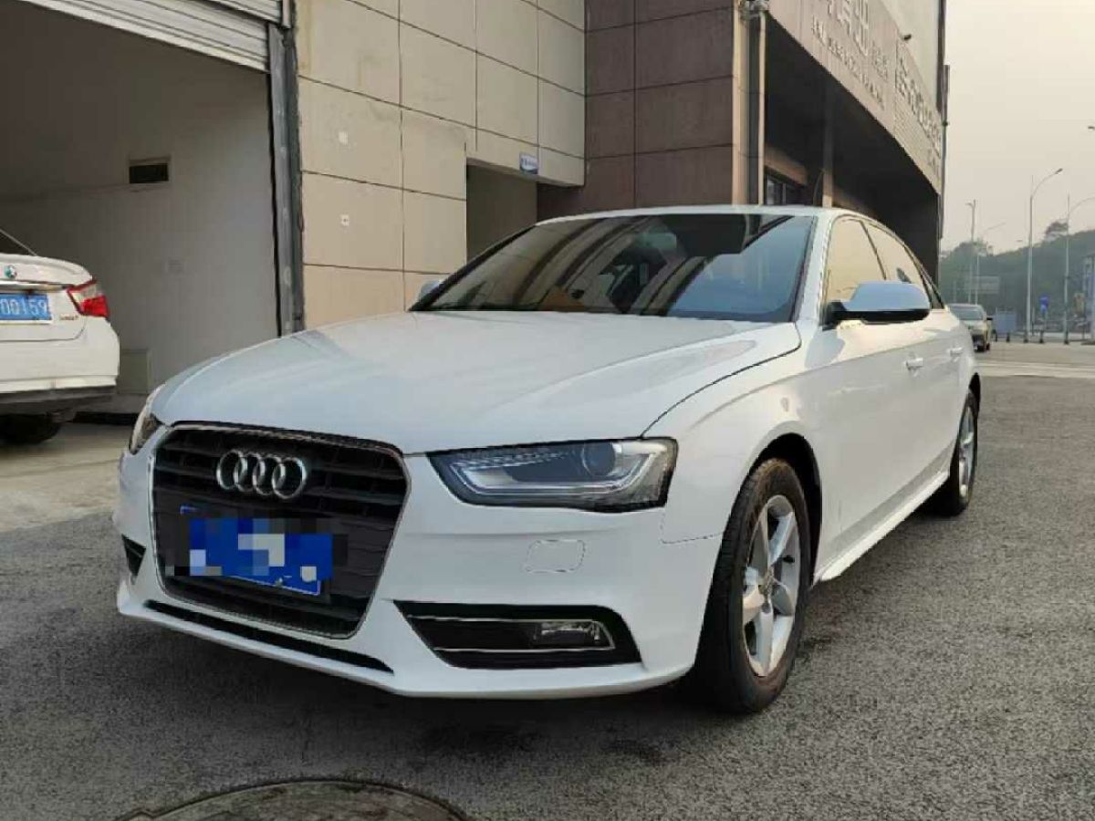 奧迪 奧迪A4L  2015款 A4L 1.8TFSI 30TFSI 舒適型圖片