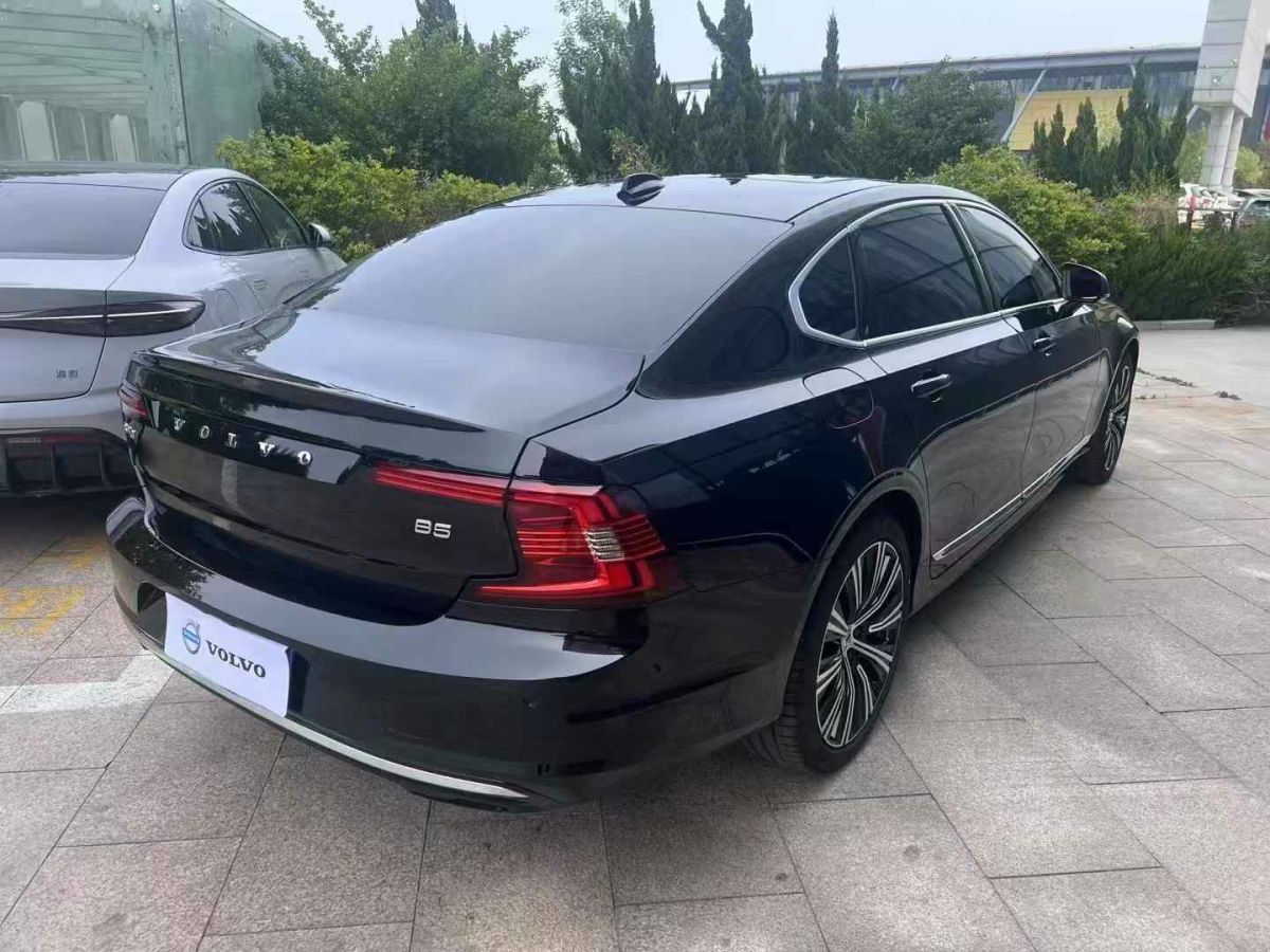 沃爾沃 S90  2024款 B5 智遠(yuǎn)豪華版圖片