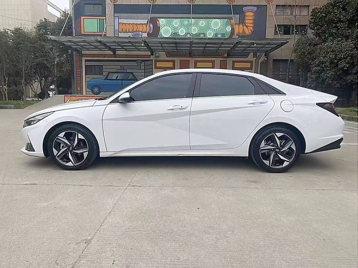 現(xiàn)代 伊蘭特  2023款 1.5L CVT GLS領先版圖片