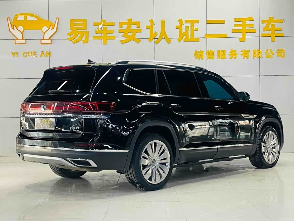 大眾 途昂  2022款 530 V6 四驅(qū)尊崇旗艦版圖片