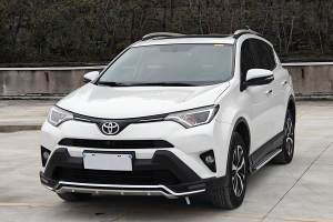 RAV4荣放 丰田 2.0L CVT两驱舒适版