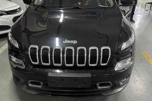 自由光 Jeep 2.4L 領(lǐng)先智能版