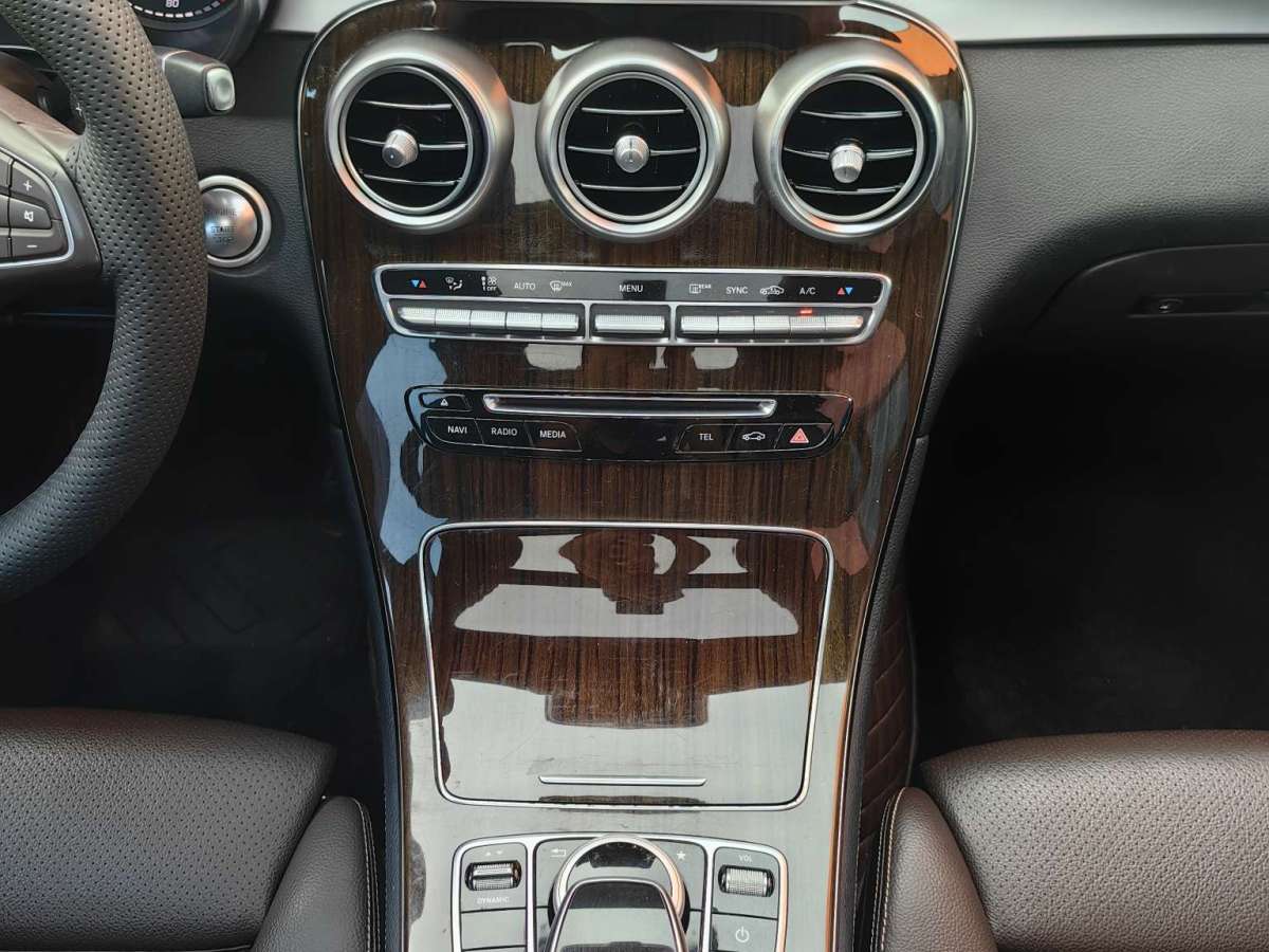 奔馳 奔馳GLC  2018款 GLC 260 4MATIC 豪華型圖片