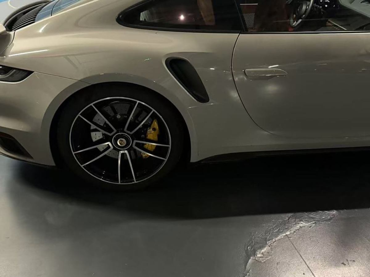 保時(shí)捷 911  2022款 Turbo S 3.8T圖片