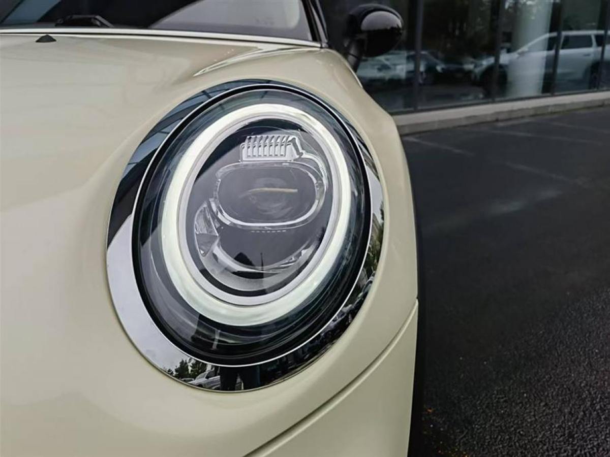 2018年7月MINI CLUBMAN  2016款 改款 1.5T COOPER