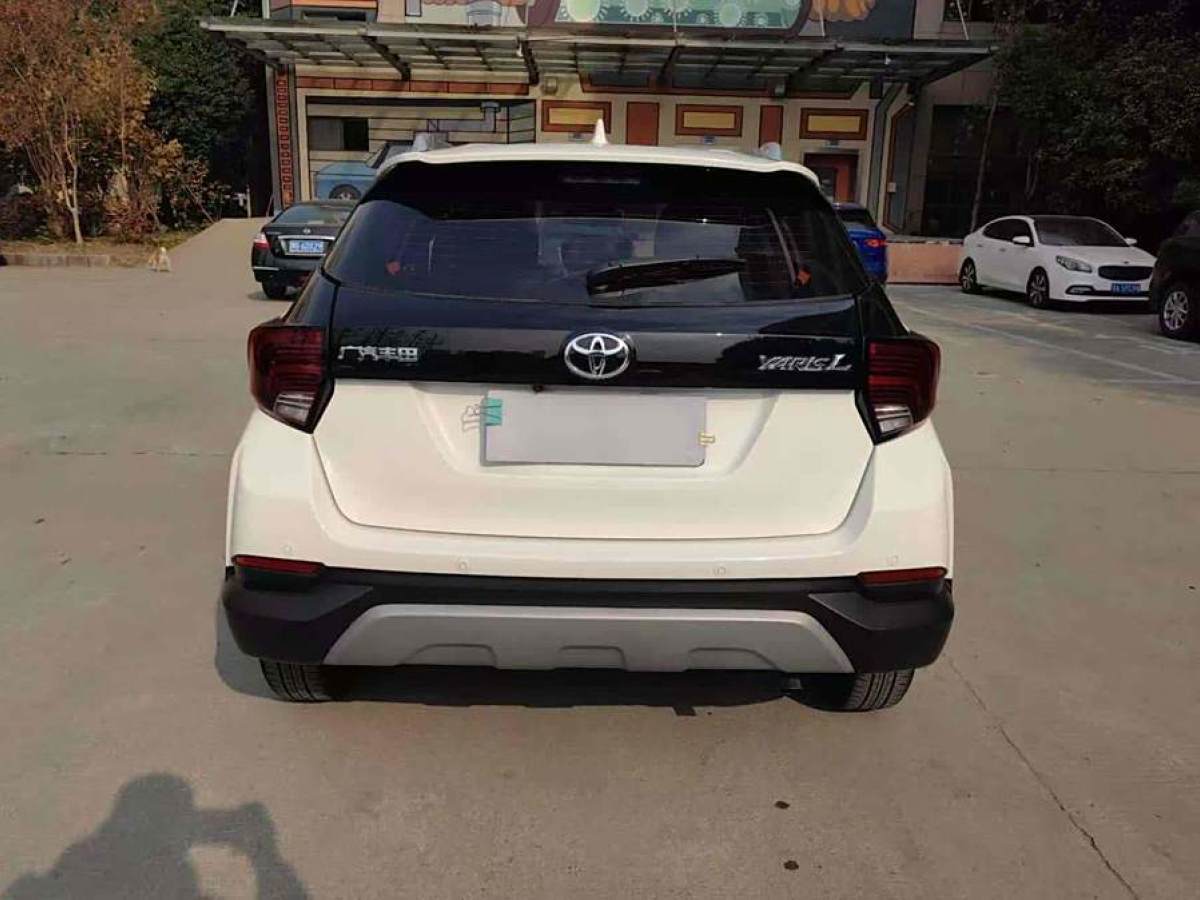 豐田 YARiS L 致炫  2022款 1.5L CVT領(lǐng)先PLUS版圖片