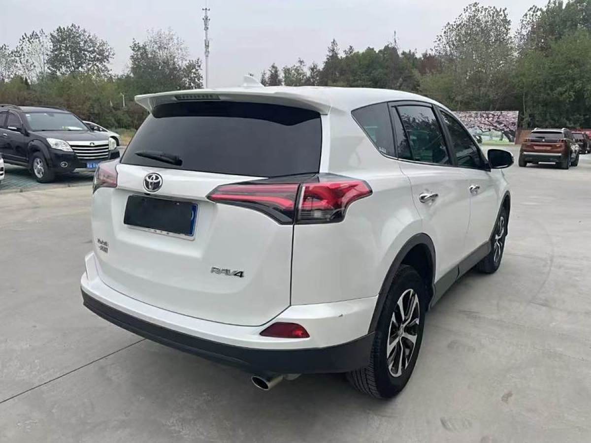 2019年9月豐田 RAV4榮放  2019款 2.0L CVT兩驅(qū)風(fēng)尚X限量版 國VI