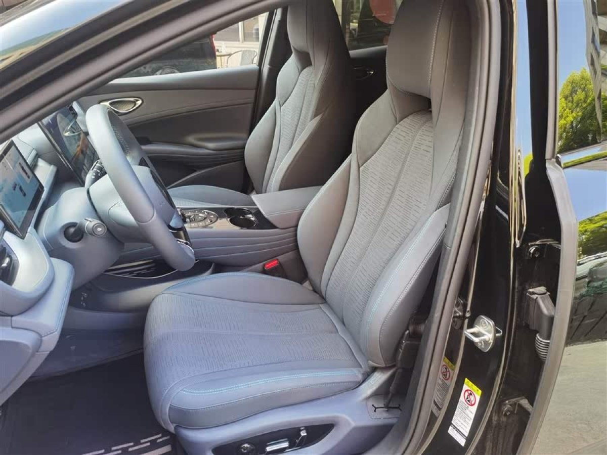 比亞迪 海豹06GT  2025款 605熱浪版圖片