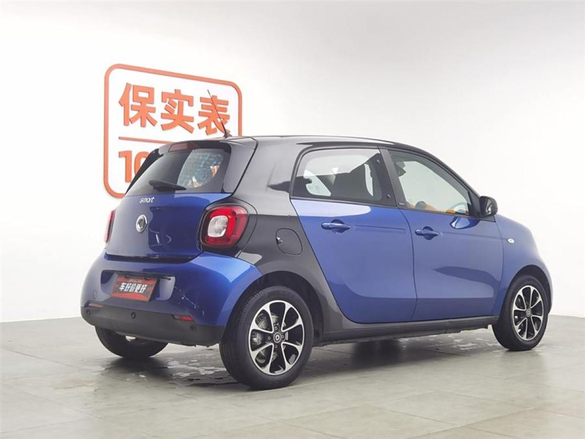 smart forfour  2016款 1.0L 52千瓦激情版圖片