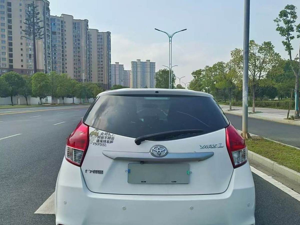 豐田 YARiS L 致炫  2015款 1.5E 自動(dòng)魅動(dòng)版圖片