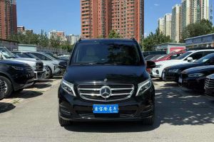 BJ40 北京 2.0T 自動兩驅(qū)城市獵人版?zhèn)b客型