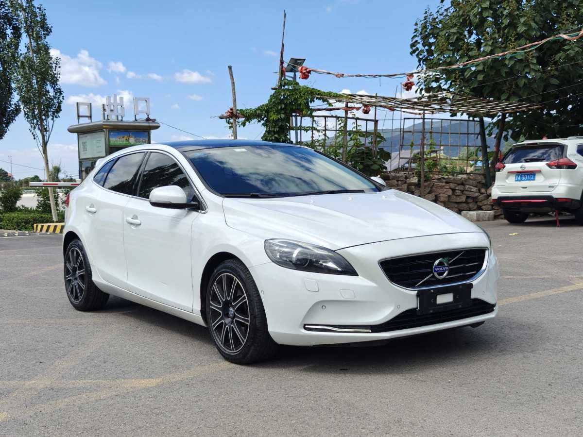 沃爾沃 V40  2014款 2.0T 智雅版圖片