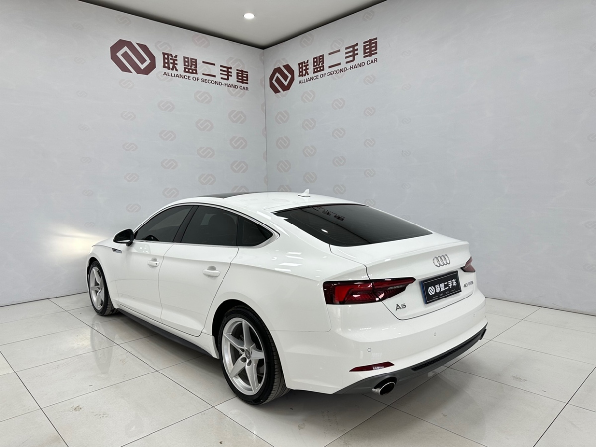 奥迪 奥迪A5  2019款 Sportback 40 TFSI 时尚型图片