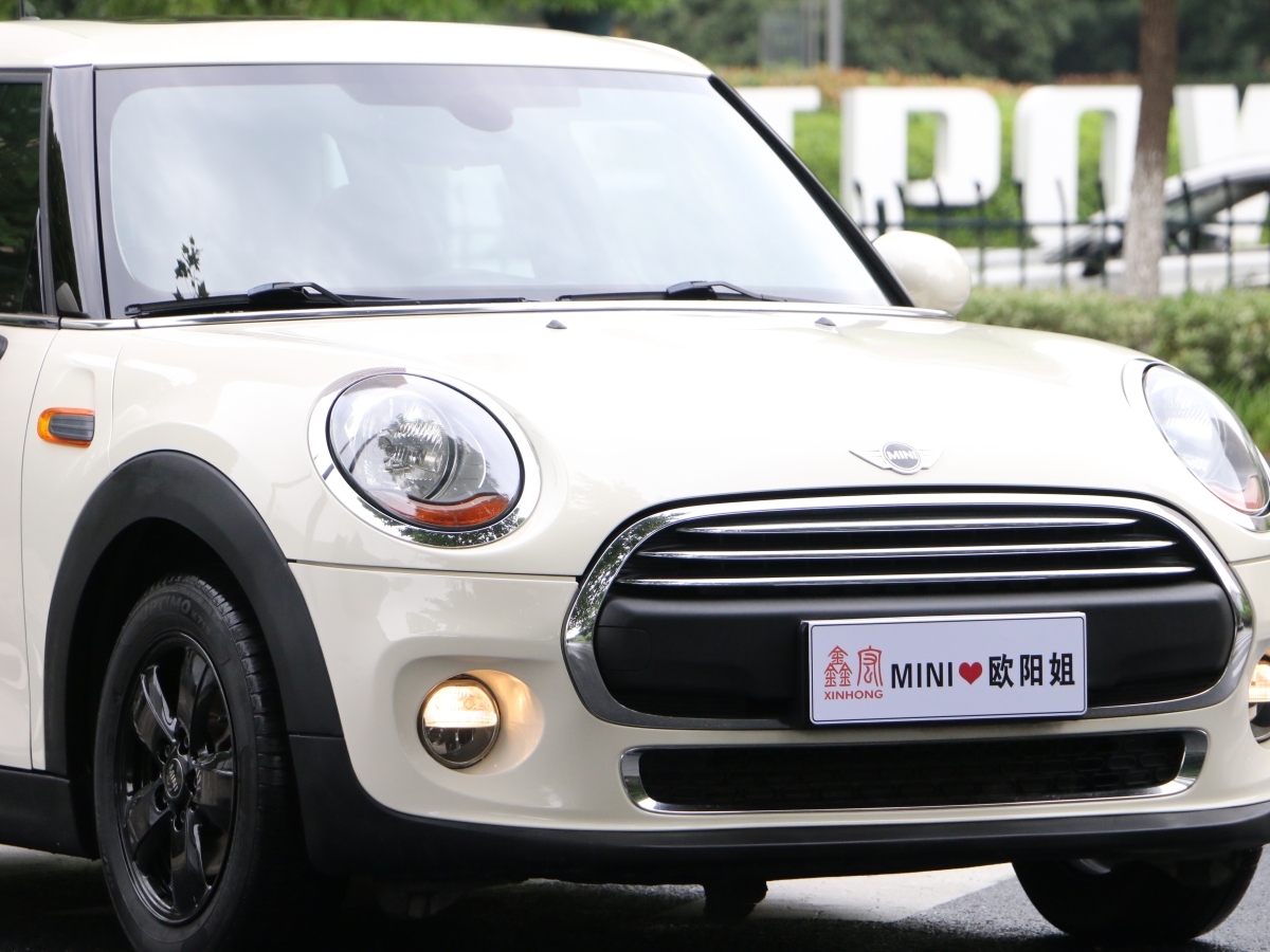 MINI MINI  2015款 1.2T ONE 五門版圖片