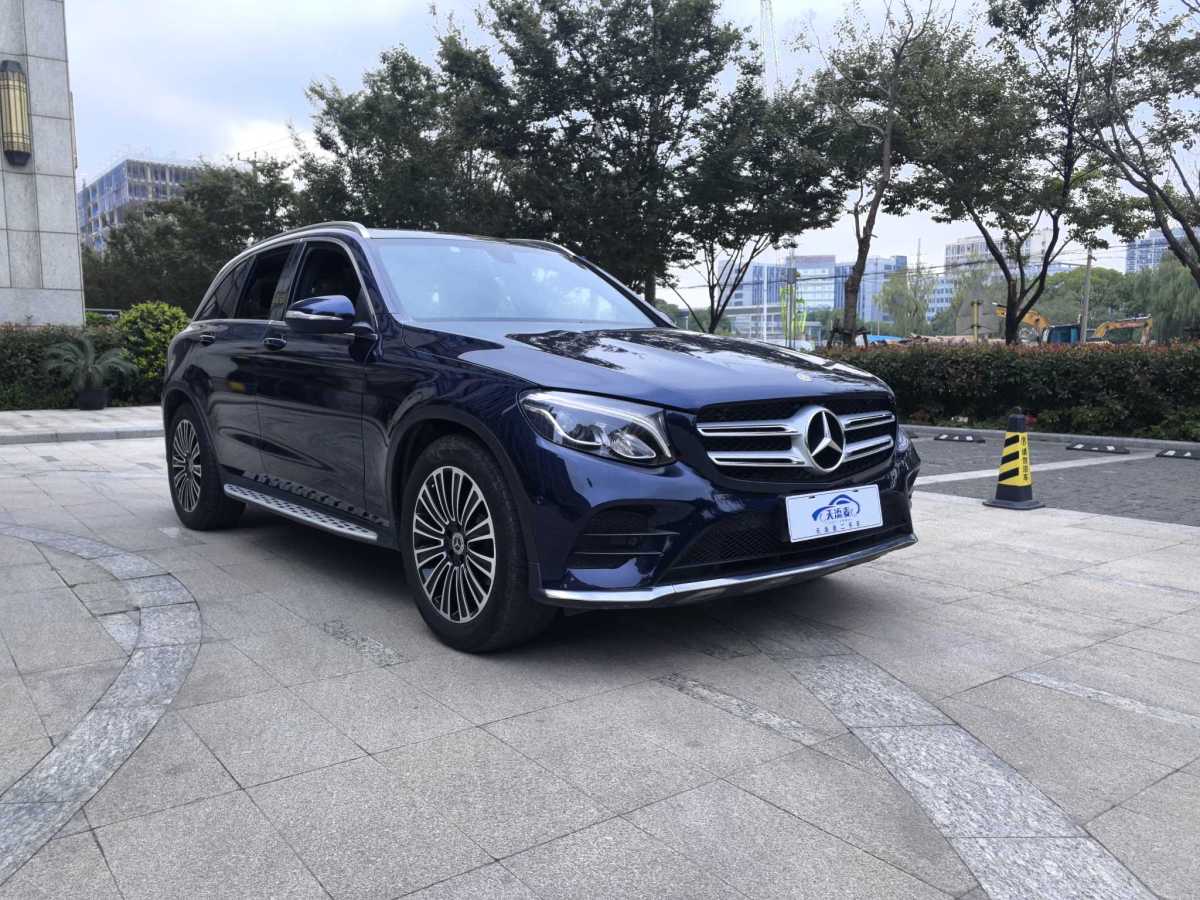 奔馳 奔馳GLC  2018款 改款 GLC 260 4MATIC 豪華型圖片