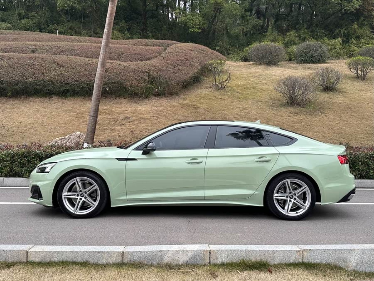 奧迪 奧迪A5  2021款 Sportback 40 TFSI 時(shí)尚致雅型圖片