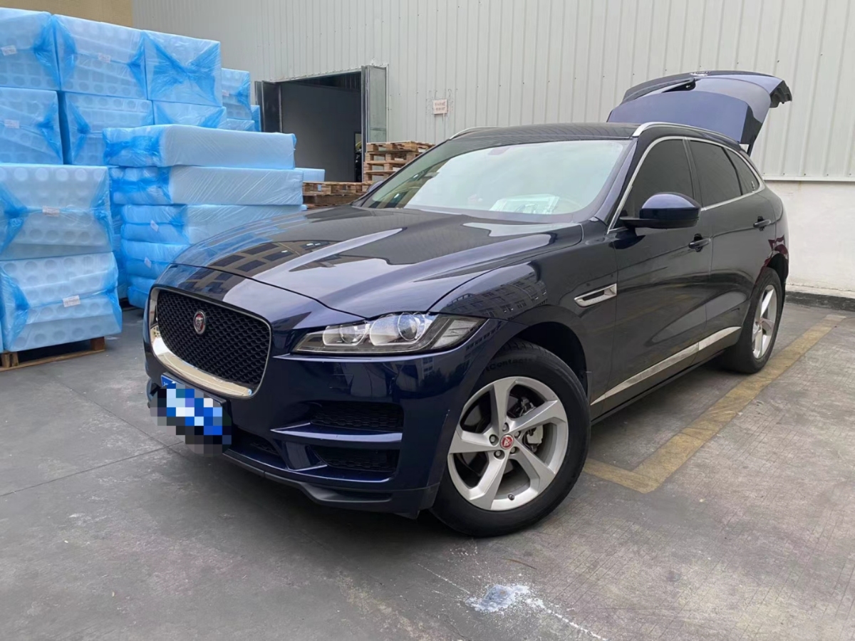 捷豹 F-PACE  2019款 2.0T 四驅(qū)都市尊享版圖片