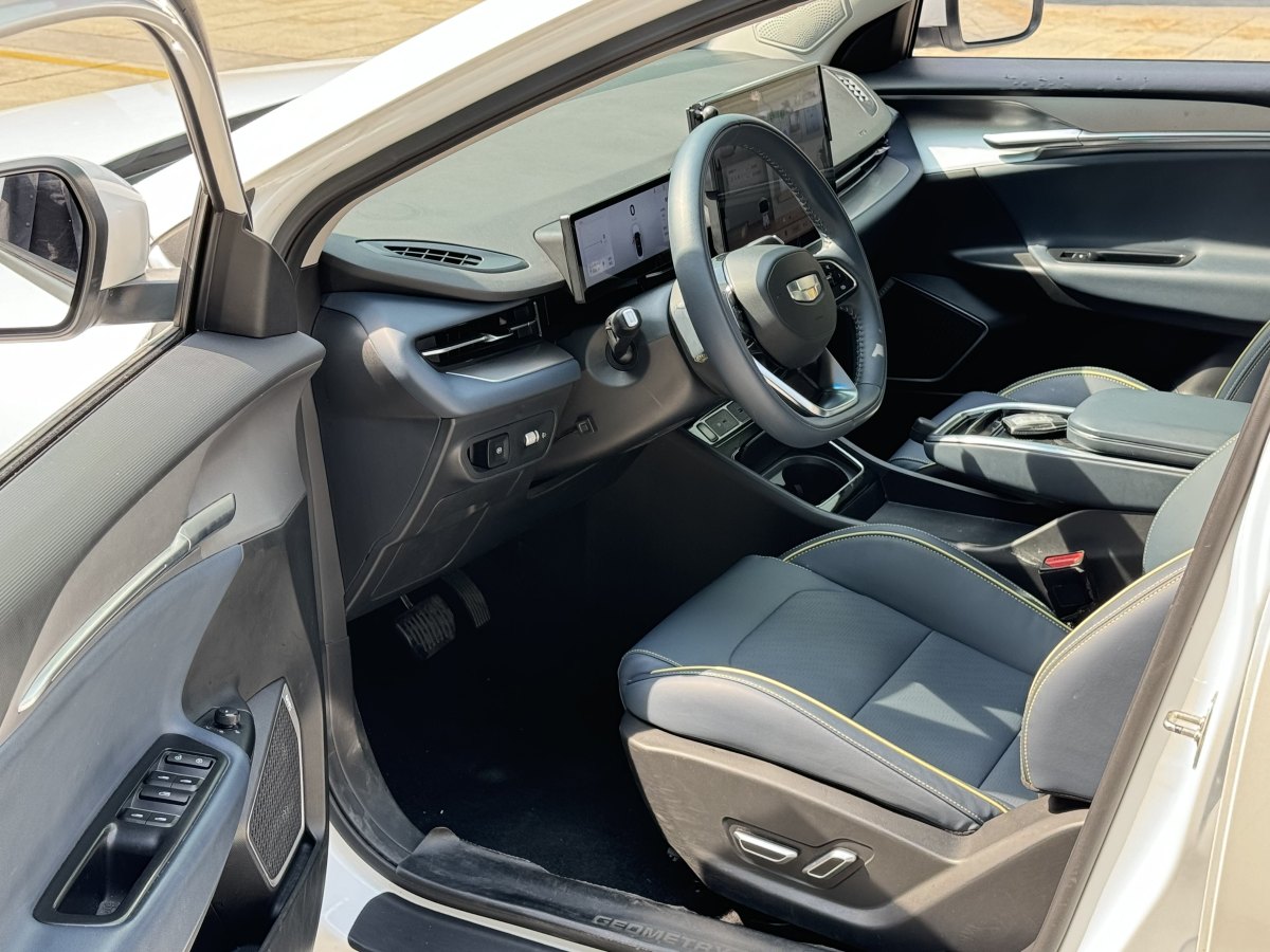 幾何 幾何G6  2024款 500KM 尊貴型圖片