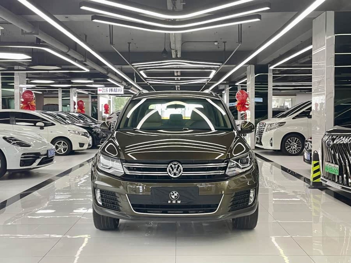 大眾 途觀  2014款 1.8TSI 自動(dòng)兩驅(qū)30周年紀(jì)念版圖片