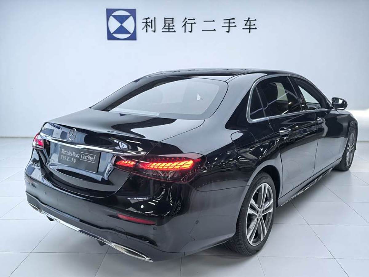 奔馳 奔馳E級  2023款 改款 E 260 L 運動型圖片