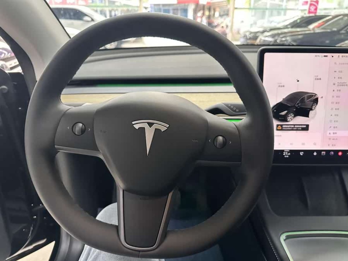 特斯拉 Model Y  2022款 改款 后輪驅(qū)動版圖片