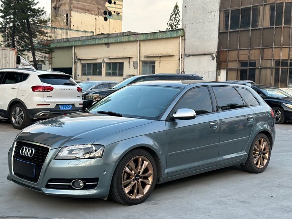 奧迪 奧迪A3  2010款 Sportback 1.4T 豪華型圖片