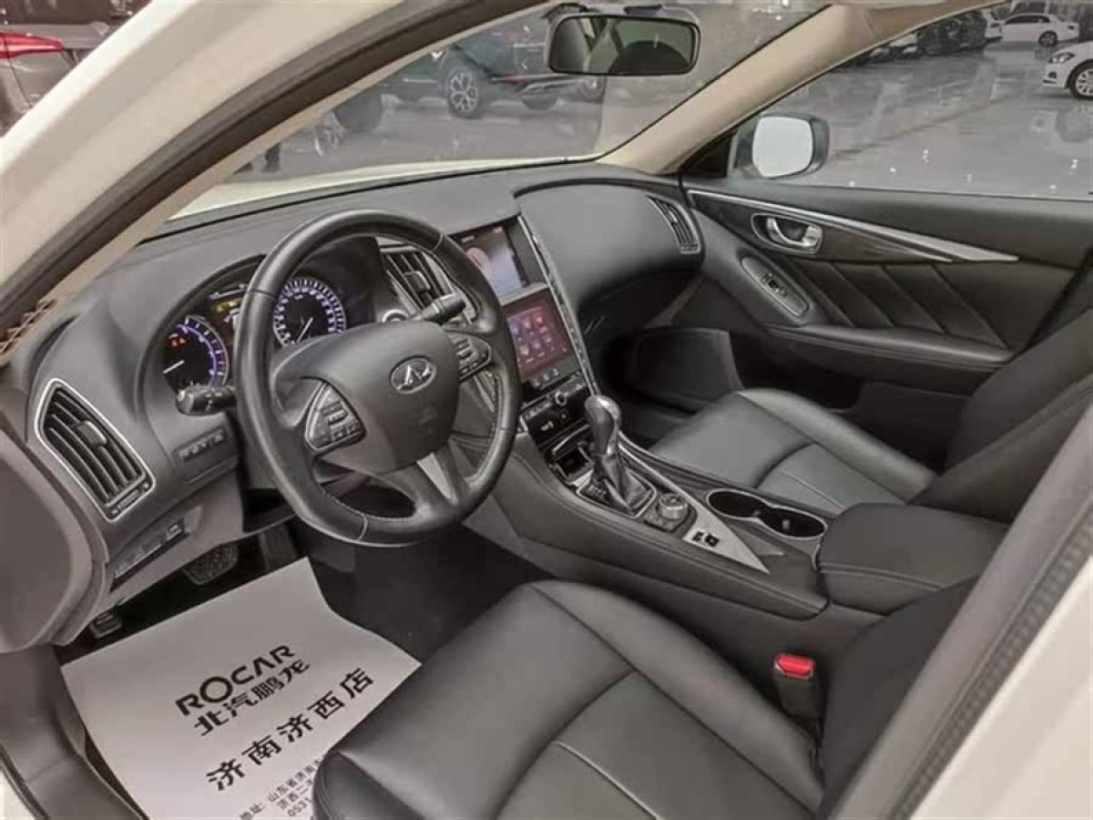 英菲尼迪 Q50L  2016款 2.0T 舒適版圖片