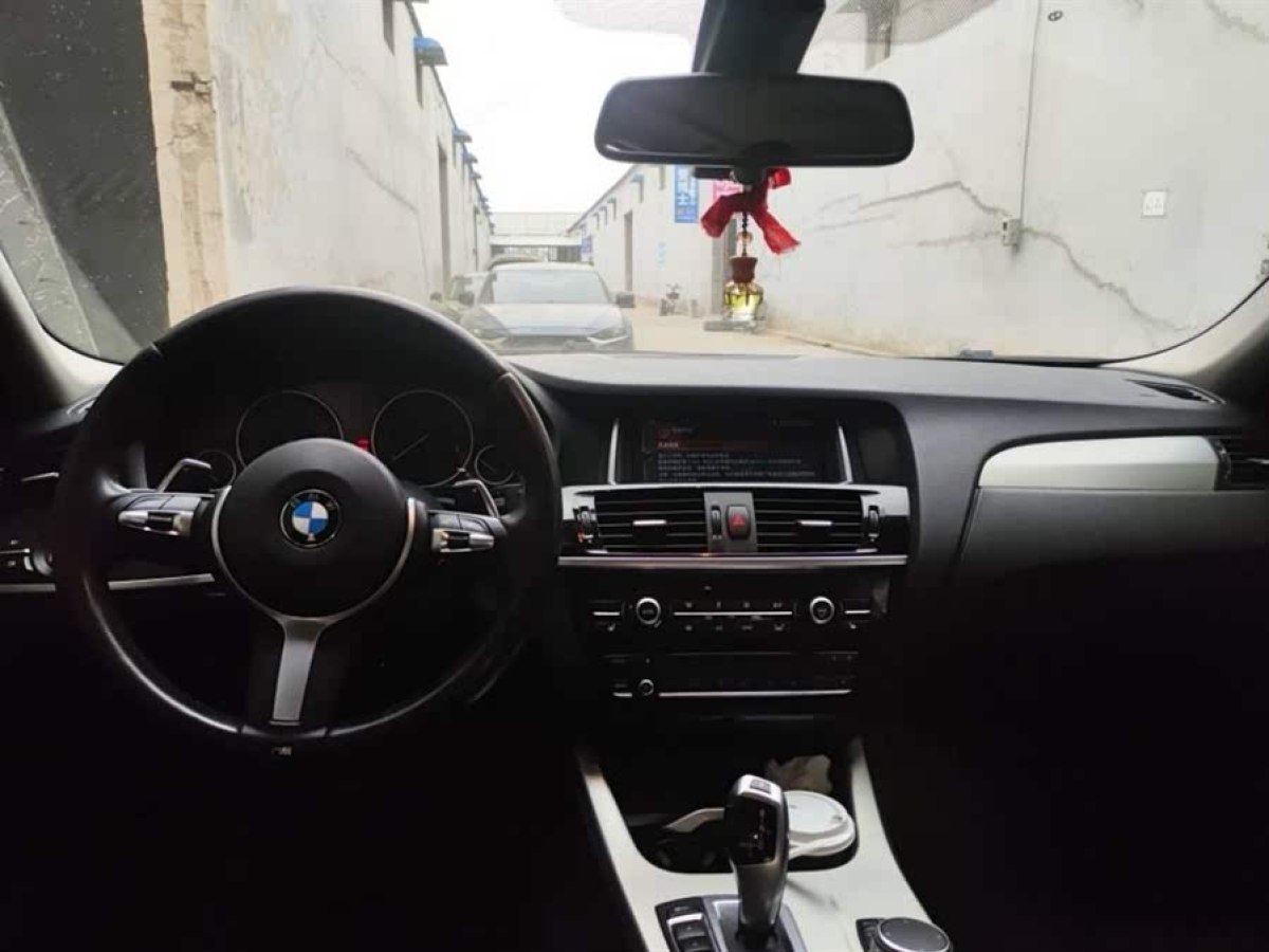 寶馬 寶馬X4  2016款 xDrive20i M運(yùn)動型圖片