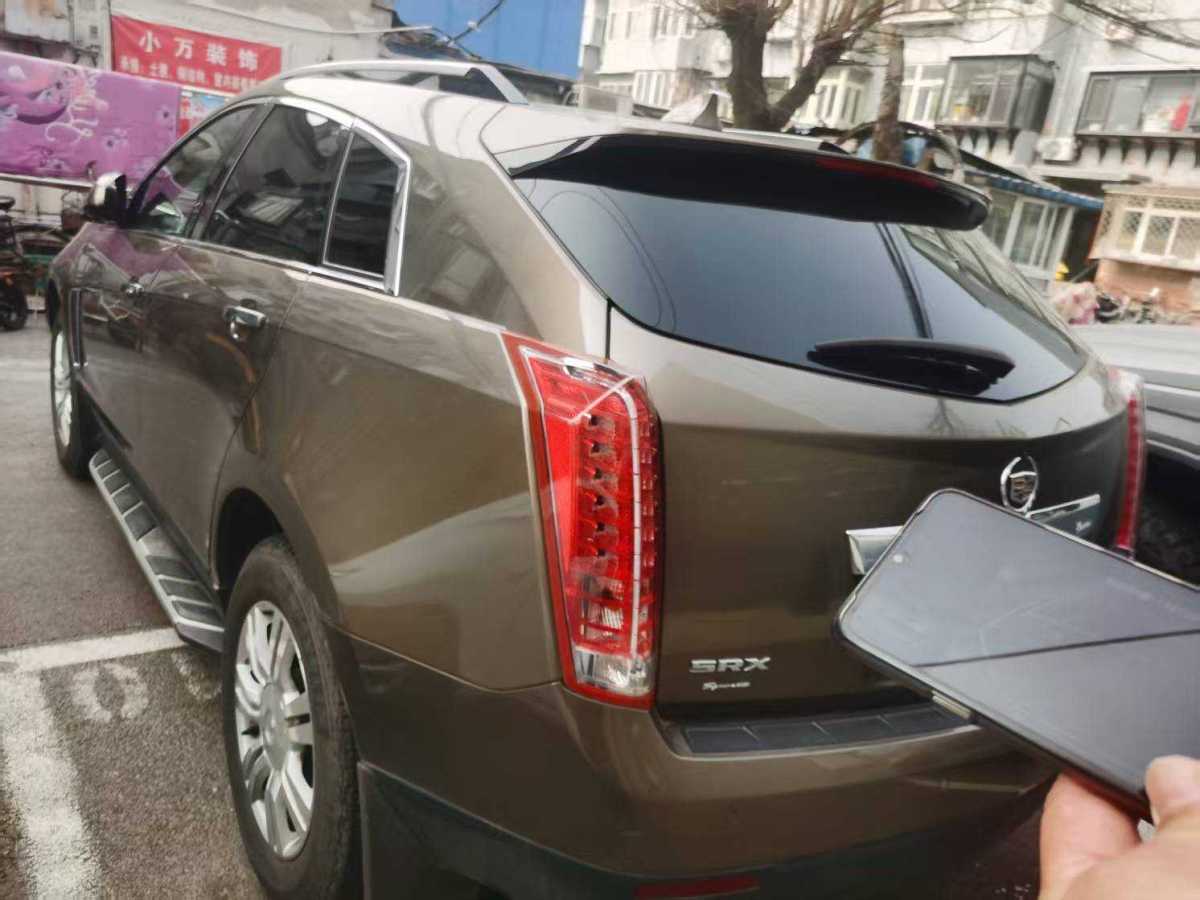 凱迪拉克 SRX  2015款 3.0L 精英型圖片