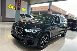 宝马X5 宝马 改款 xDrive40i 尊享型 M运动套装