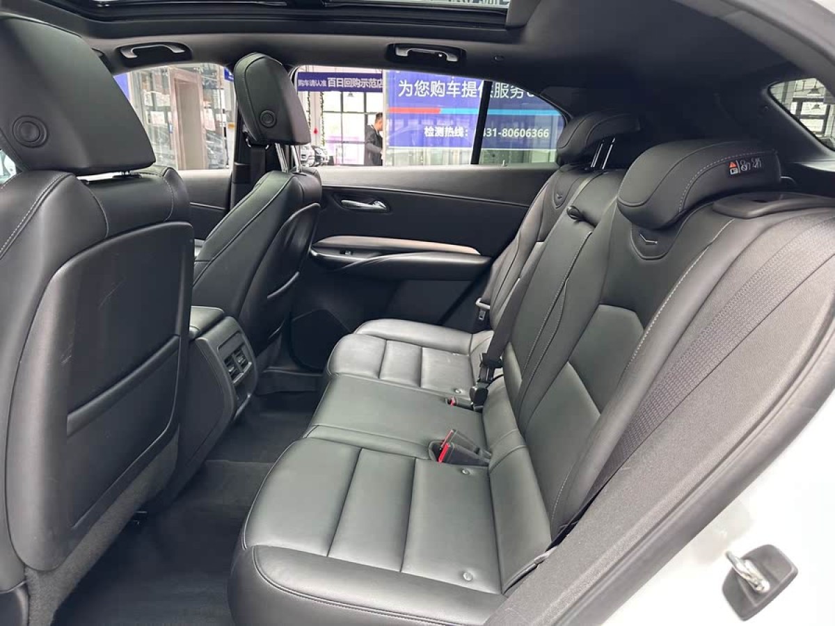 凱迪拉克 XT4  2021款 28T 兩驅(qū)領(lǐng)先型圖片