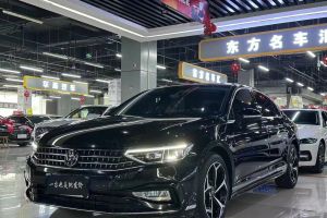 迈腾 大众 200万辆纪念版 330TSI DSG豪华型