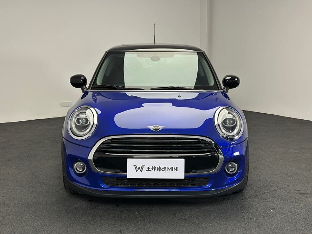 MINI MINI  2020款 1.5T COOPER 經(jīng)典派圖片