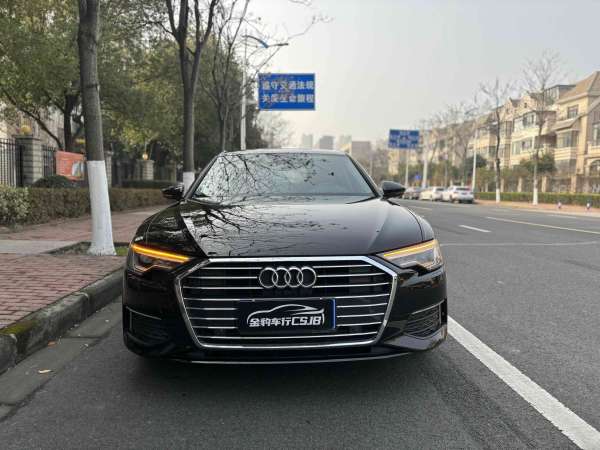 奥迪 奥迪A6L  2021款 45 TFSI 臻选致雅型