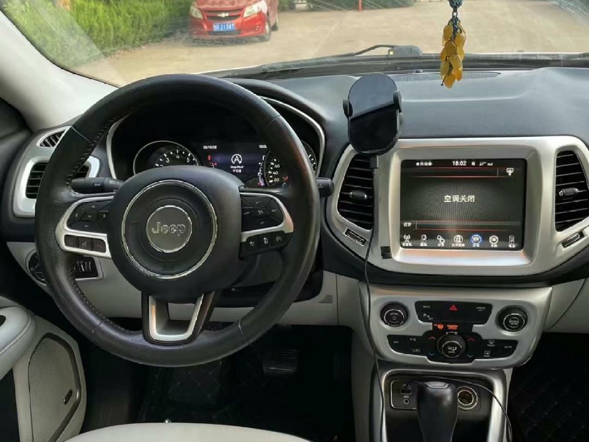 Jeep 指南者  2017款 200T 自動家享版圖片