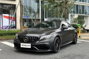 奔馳C級AMG 奔馳 AMG C 63 S 轎跑車