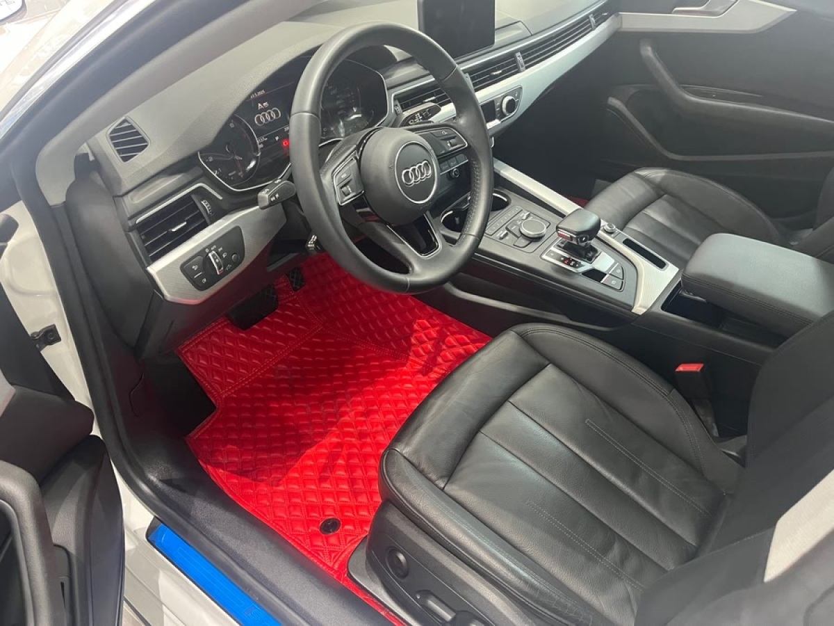 奧迪 奧迪A5  2017款 Sportback 40 TFSI 時(shí)尚型圖片
