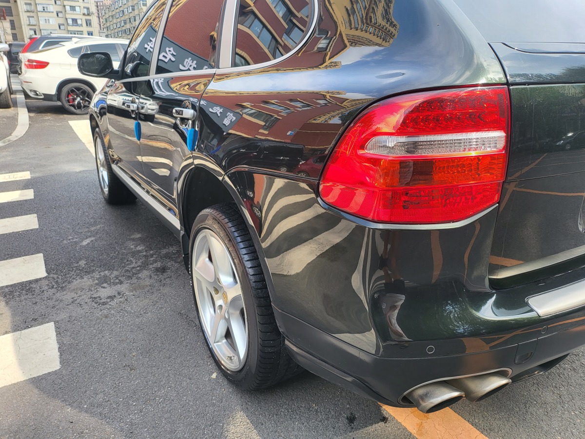 2008年7月保時(shí)捷 Cayenne  2007款 Cayenne Turbo 4.8T