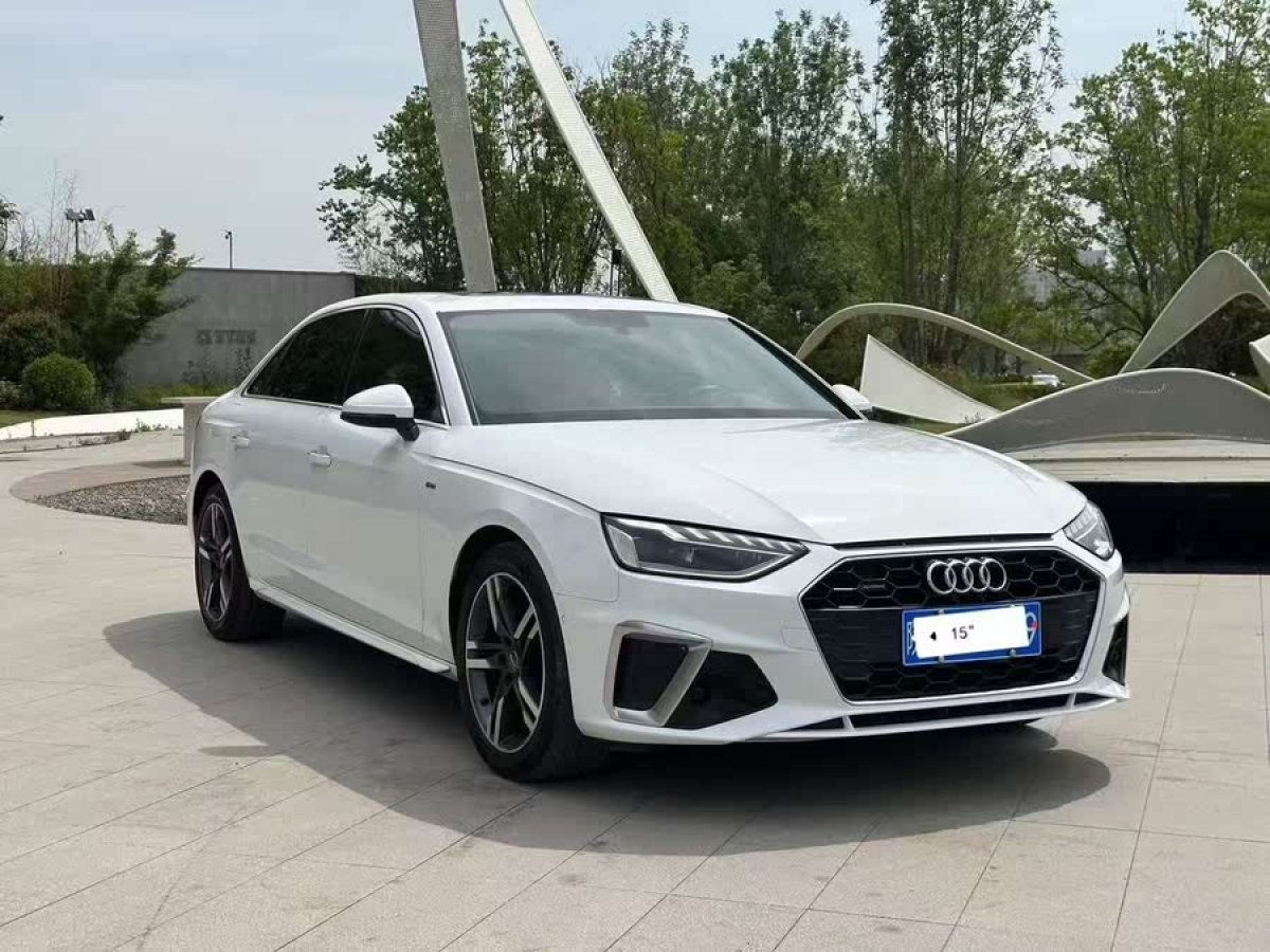 奧迪 奧迪A4L  2020款 40 TFSI 時(shí)尚動(dòng)感型圖片