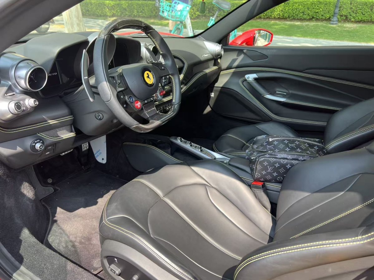 法拉利 F8 Tributo  2019款  3.9T V8圖片