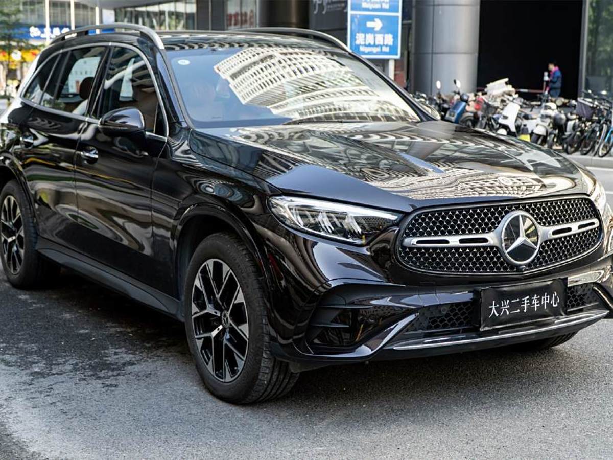 奔馳 奔馳GLC  2024款 改款 GLC 260 L 4MATIC 豪華型 5座圖片