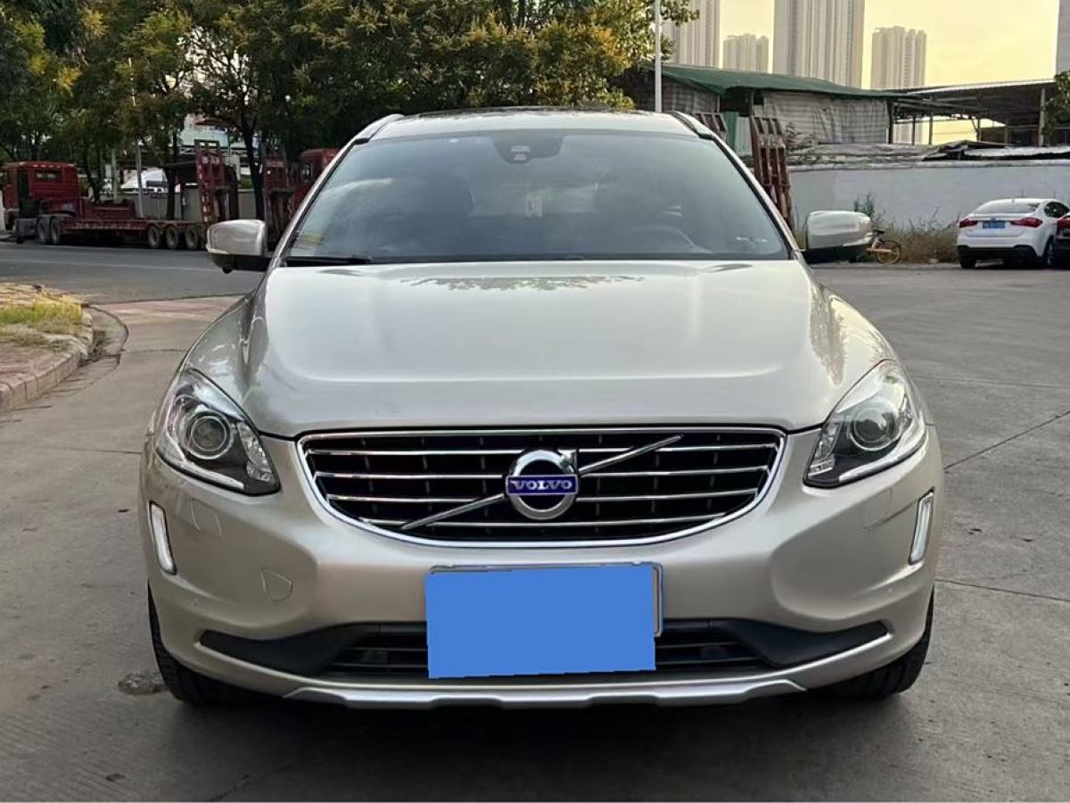 沃爾沃 XC60  2017款 T5 智進(jìn)版圖片