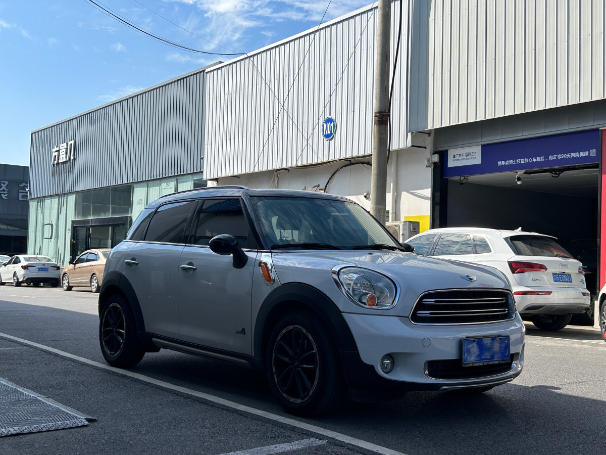 MINI COUNTRYMAN  2014款 1.6T COOPER ALL4 Fun圖片