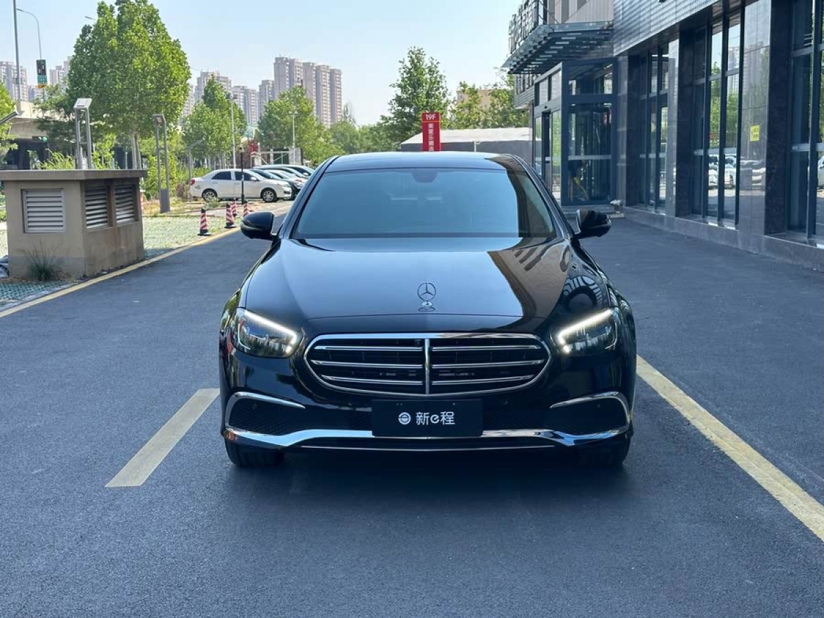 奔馳 奔馳E級(jí)  2023款 改款 E 300 L 時(shí)尚型圖片