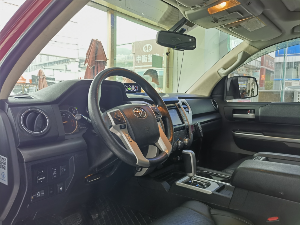 2017年7月丰田 坦途  2015款 5.7 SR5 两驱 CrewMax 美规版