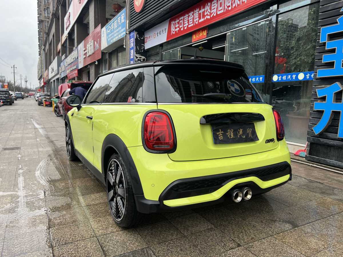 MINI MINI  2022款 改款 2.0T COOPER S 藝術(shù)家圖片