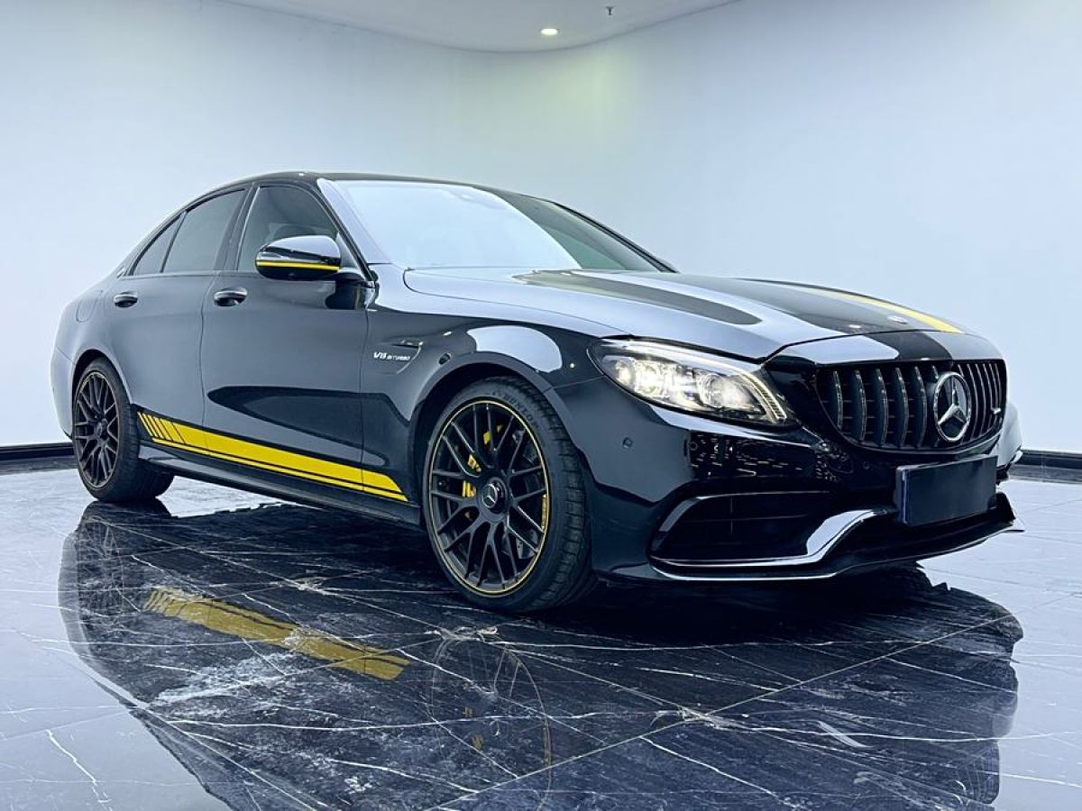 2022年4月奔馳 奔馳C級(jí)AMG  2021款 AMG C 63 暗夜特別版