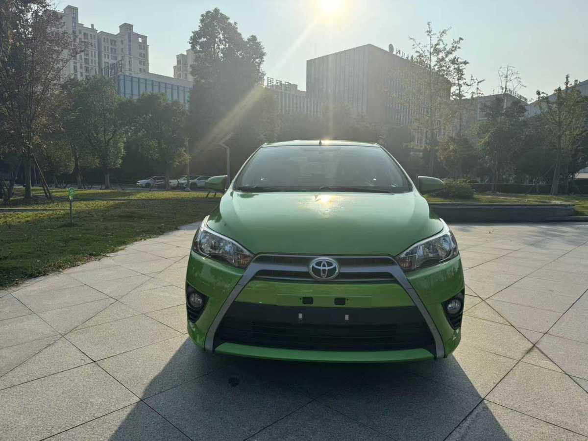 豐田 YARiS L 致炫  2014款 1.5G 自動炫動版圖片