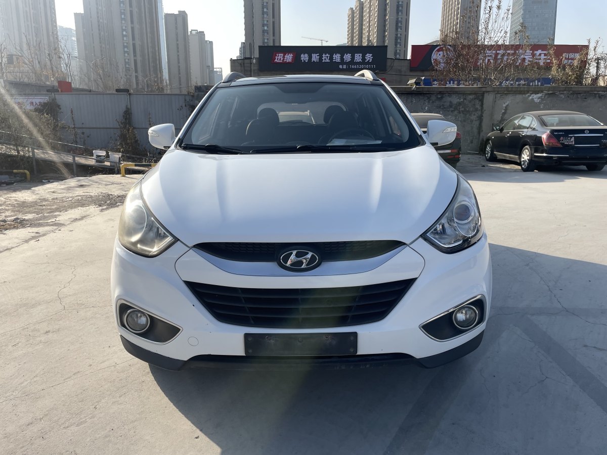 現(xiàn)代 ix35  2012款 2.0 GLS 兩驅精英型圖片