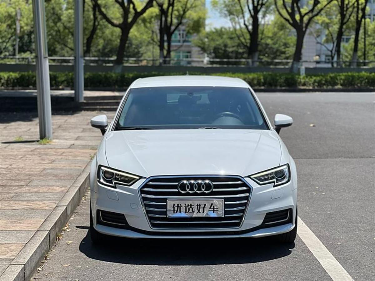 2020年6月奧迪 奧迪A3  2020款 改款 Sportback 35 TFSI 進(jìn)取型 國VI